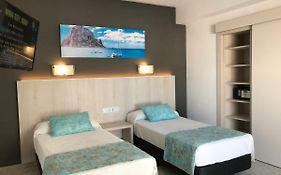 Hostal Cervantes